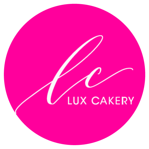 A pink circle with the words lux cakery written in it.